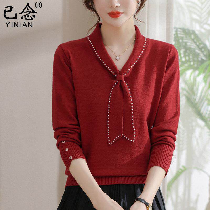 2025妈妈红色上衣服洋气喜婆婆婚宴装中老年毛衣女秋冬季打底小衫