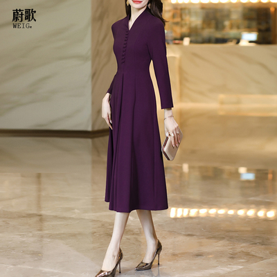 紫色连衣裙喜婆婆婚宴装2025秋冬新款高级感气质收腰显瘦中长款裙