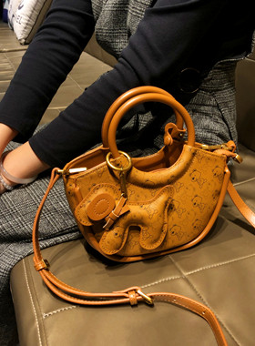 香港品牌包包女式2025新款高级感手提菜篮子包真皮单肩斜挎托特包