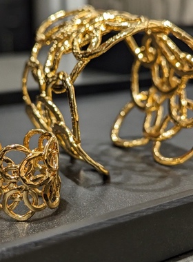 小众设计 精美镂空夸张手镯戒指 个性时尚开口金属商品配饰 新款