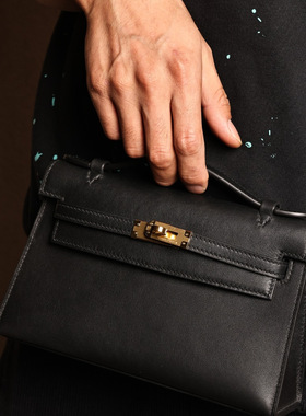晚宴包，黑色Swift牛皮，可定出货。