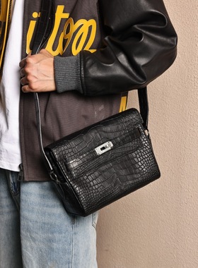 Kelly Messenger小号邮差包，黑色哑光兴隆美洲鳄，银扣实拍