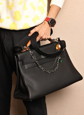 K Maxi42黑色Togo皮男士手提单肩斜挎多功能旅行包