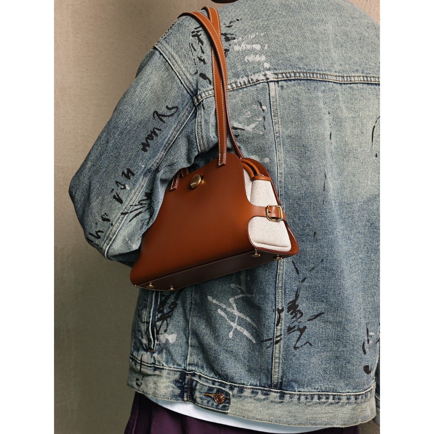 金棕色Hunter小牛皮拼白色帆布