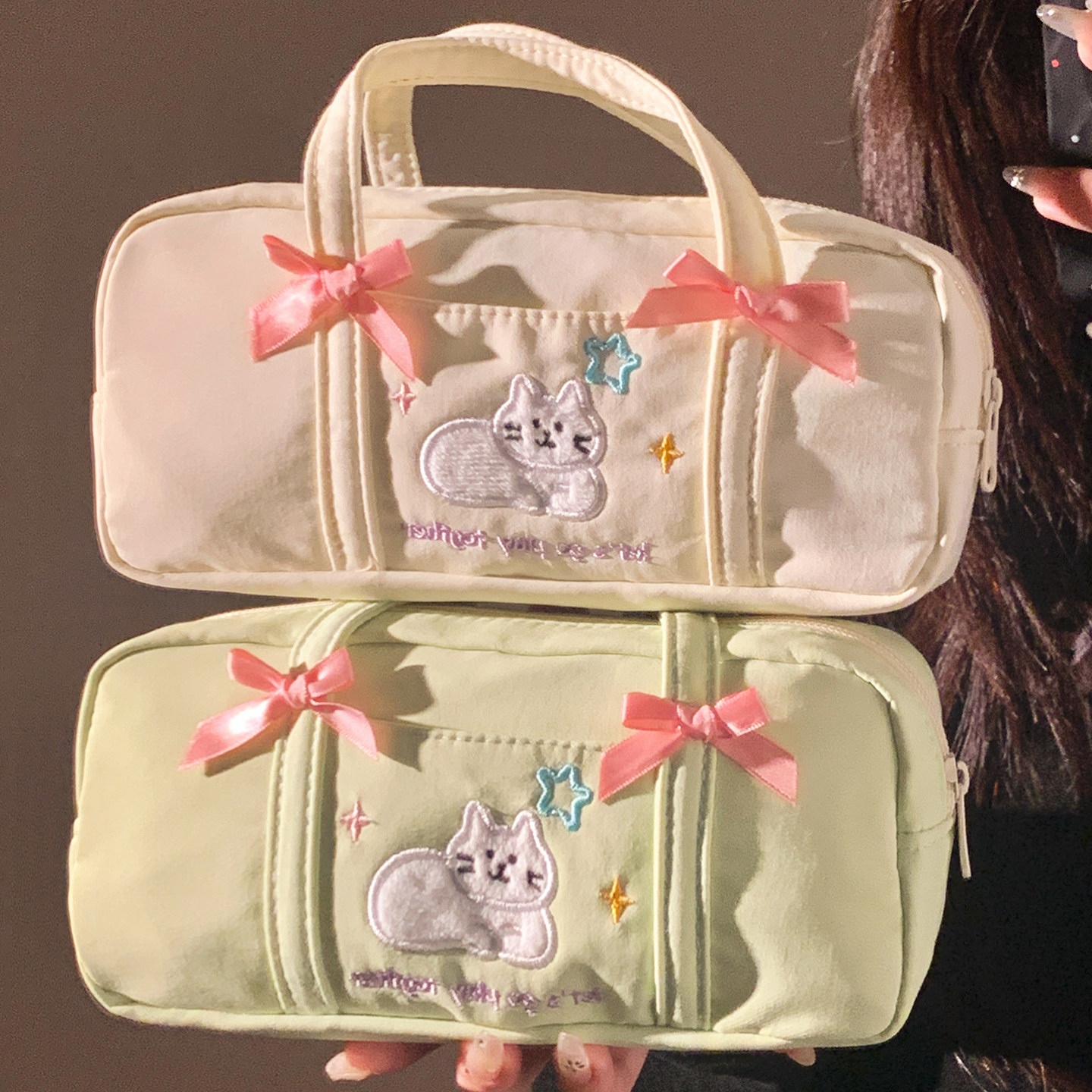 可爱蝴蝶结小猫手提笔袋高颜值ins风大容量学生文具铅笔盒不撞款,文具电教/文化用品/商务用品,笔袋,淘宝优惠券,粉丝福利购,淘宝优惠卷