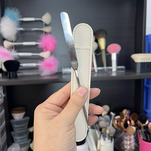 小红书推荐毕加索同款刮刀粉底液好搭档上妆面膜铁片化妆工具W16