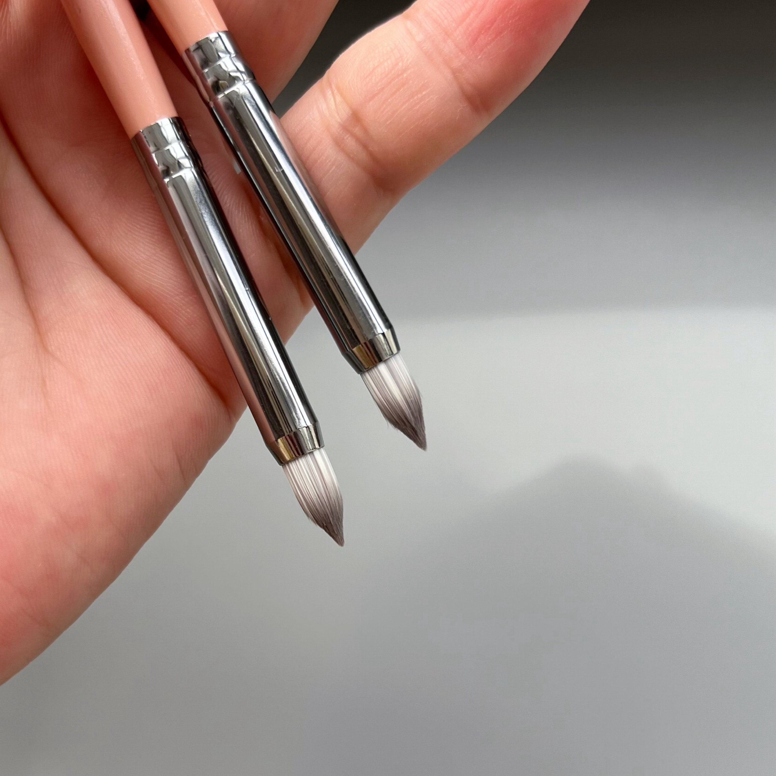 精准遮瑕刷 痘痘遮瑕 斑点遮瑕 法令纹泪沟遮瑕刷D18A,彩妆/香水/美妆工具,化妆刷,淘宝优惠券,粉丝福利购,淘宝优惠卷