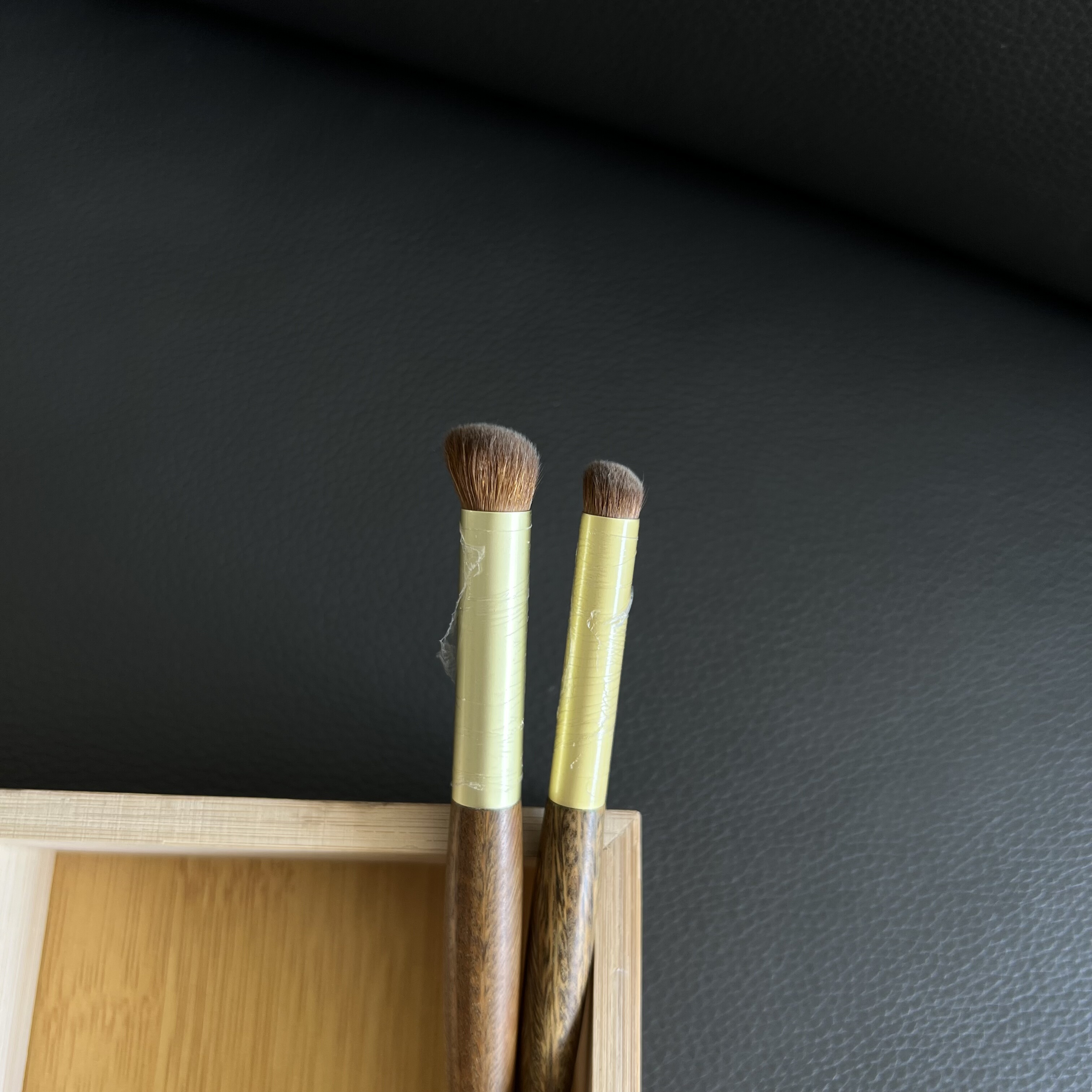 100%黄狼尾毛指腹遮瑕刷 黑眼圈遮瑕 痘印斑点泪沟法令纹D83,彩妆/香水/美妆工具,化妆刷,淘宝优惠券,粉丝福利购,淘宝优惠卷