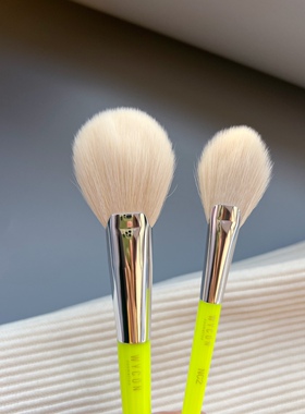 五字母wycon扇形定妆刷化妆刷腮红刷  扇形高光刷余粉刷W95