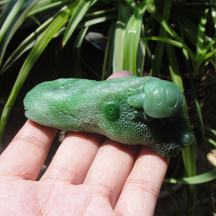 特价俄罗斯小石城和田玉碧玉摆件