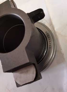 汽车离合器分离轴承总成986813/90