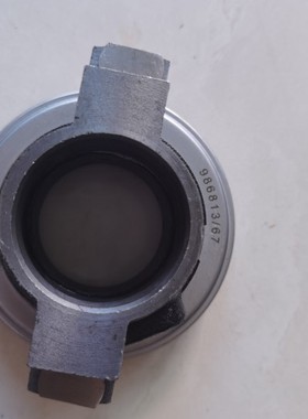 汽车    农用车    离合器分离轴承总成    986813/67