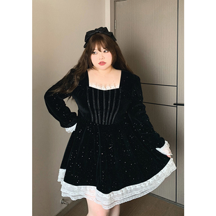 dese嘚瑟软糖大码复古丝绒连衣裙胖mm年会战袍蕾丝拼接礼服裙子