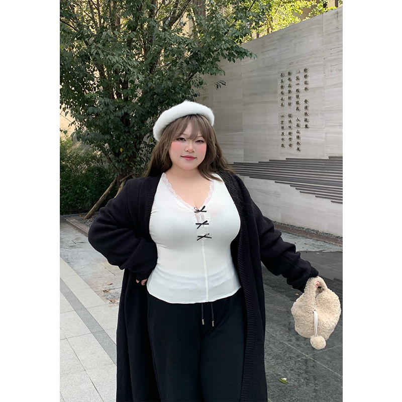 dese嘚瑟软糖蝴蝶结蕾丝v领打底衫秋冬胖mm修身气质收腰针织上衣