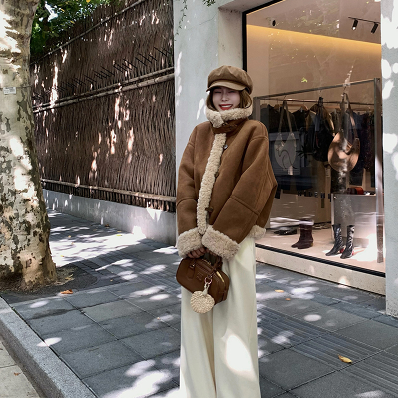 羊剪绒大衣皮草外套两面皮毛一体