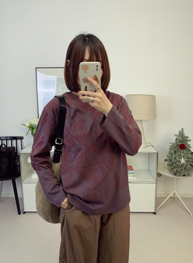 复古葡萄干色蕾丝花朵印花圆领休闲长袖棉上衣 26春夏新款鸬鹚