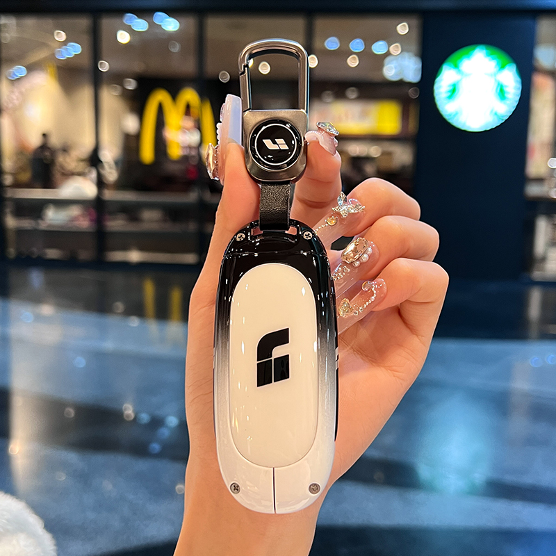 适用款理想MEGA钥匙套25款理想MEGA Max汽车用品包扣男女壳金属