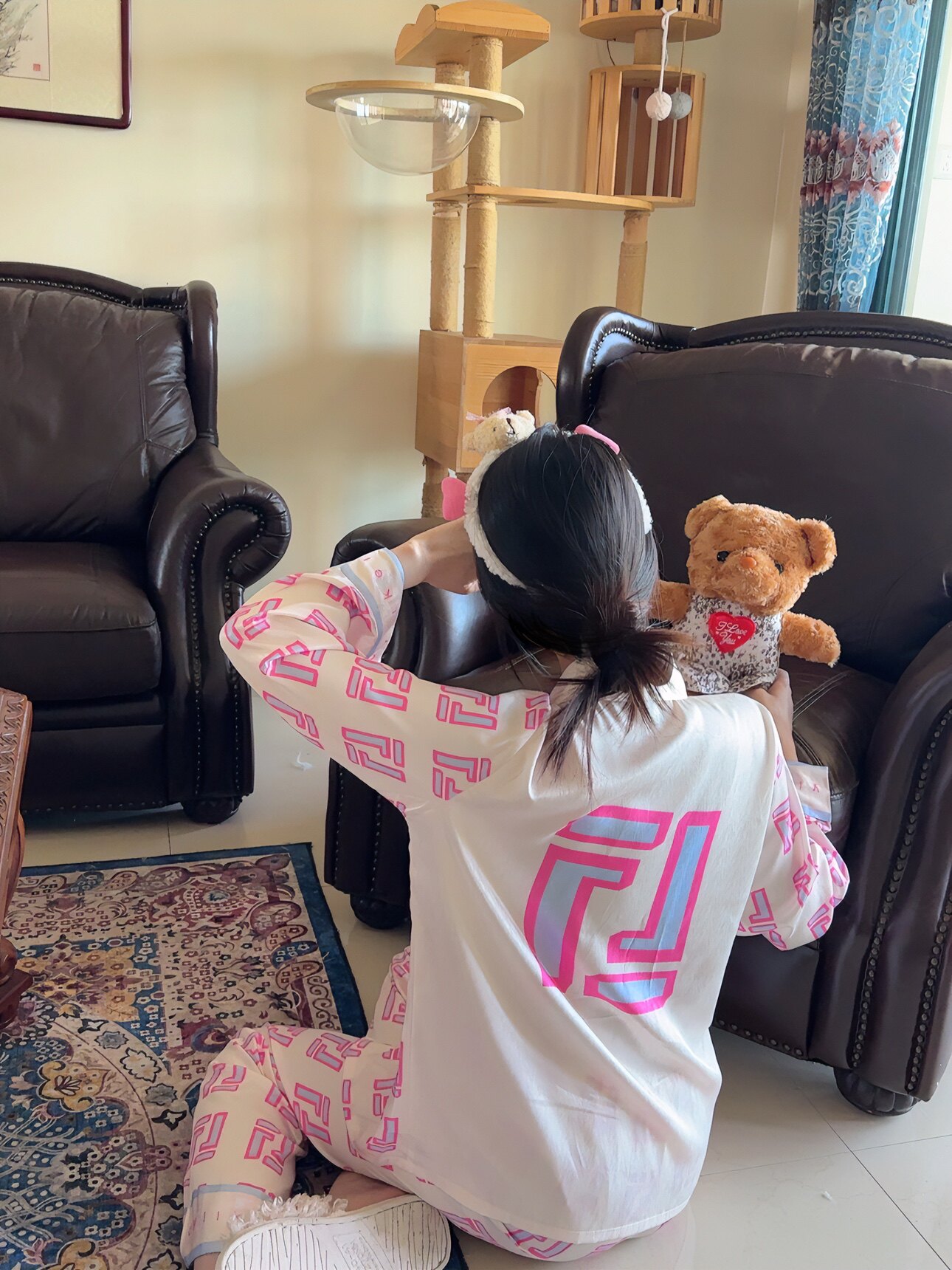 喵喵酱【粉红梦境】睡衣女人字纹绸缎冰丝家居服甜美印花长袖套装