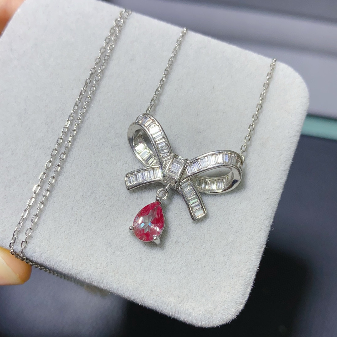 亚历山大变色石项链女士主石5x7mm s925纯银镶嵌