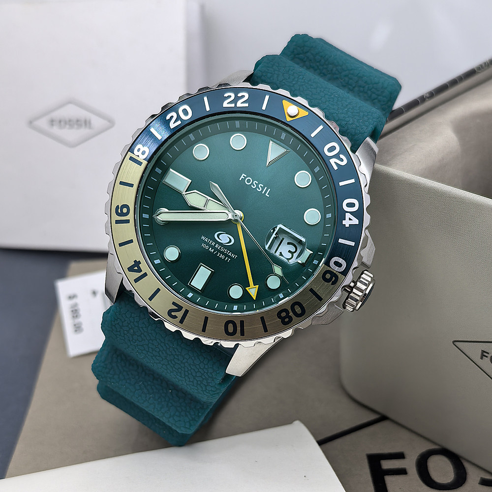 FOSSIL手表绿水鬼石英表商男表
