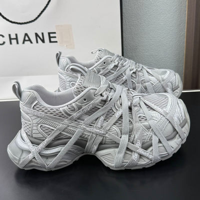 2026春季新款轮胎厚底超火休闲老爹潮鞋女银色时尚绑带复古运动鞋