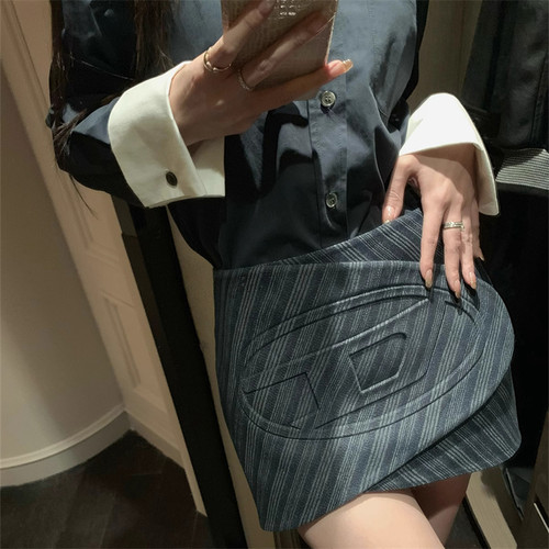 压印造型極简风牛仔腰封裙