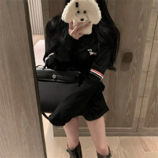 韩版 新款 减龄高级感休闲慵懒百搭上衣 T恤女秋季 小狗刺绣织带长袖