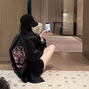 女ins超火设计感宽松慵懒情侣上衣 衬衫 春夏新款 马蹄梵文刺绣长袖