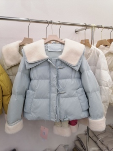 韩系甜美棉服2025年冬羊羔毛娃娃领女小个子牛角扣糖果色保暖外套