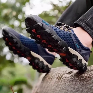 鞋 男款 子夏季 溯溪鞋 凉鞋 户外网面两栖沙滩工地休闲板鞋 包头洞洞鞋