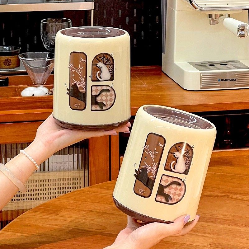 2025新款中古风桌面垃圾桶台面收纳桶高颜值创意家用可爱垃圾桶