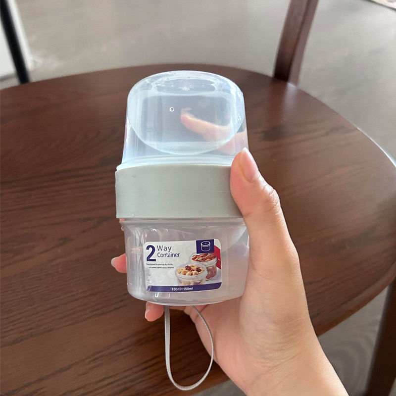狗狗外出狗粮碗喝水杯双层便携式装宠物小零食嘴密封盒遛狗喝水壶