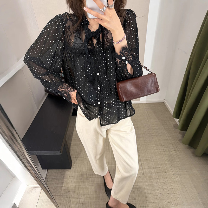 法单小众 2026春夏飘逸黑色波点旋律褶纹蕾丝边系领带女上衣,女装/女士精品,衬衫,淘宝优惠券,粉丝福利购,淘宝优惠卷