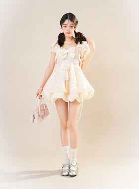 花织奈奈 杏色小披肩+碎花花苞连衣裙+打底南瓜裤古早风甜妹套装