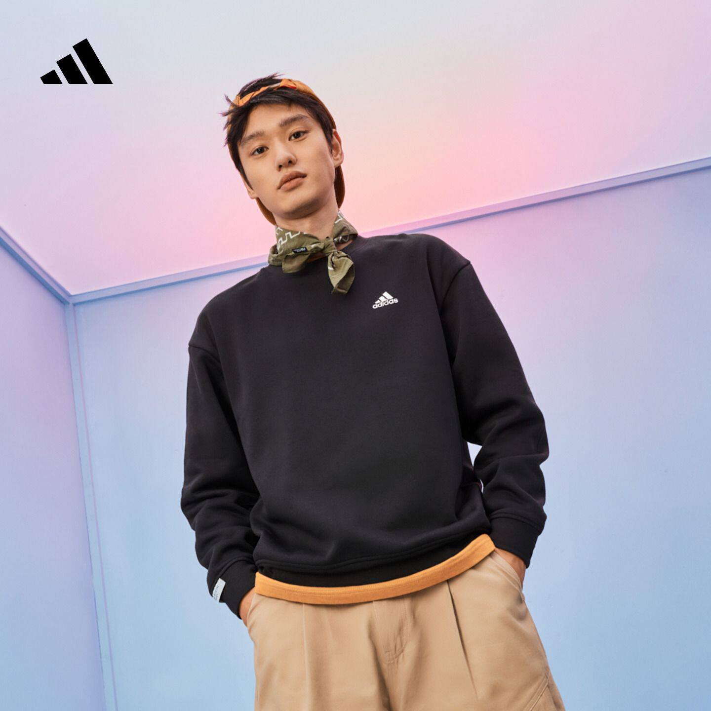 adidas阿迪达斯轻运动男女情侣款加绒圆领长袖卫衣套头衫IB2774