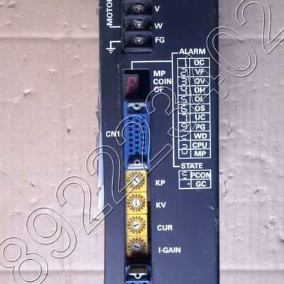 SINANO 驱动器 DOPC010B-CB121F 包好 议价