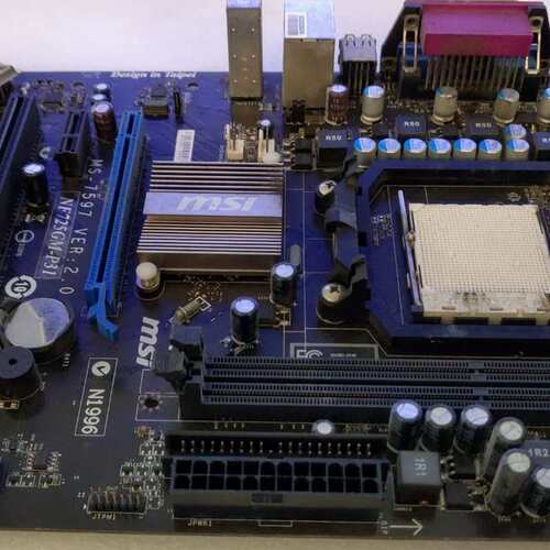 微星NF725GM-P31 P43 MS-7597 DDR3内存 AM3接口 全集成主板混发