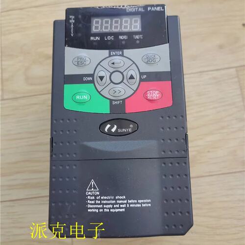 变频器CM510-A3SR75G 0.75KW 220V 质量保证成色漂亮议价