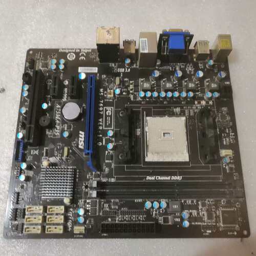 微星A75MA-P35 DDR3内存 FM1接口A75 全固态集成板议价