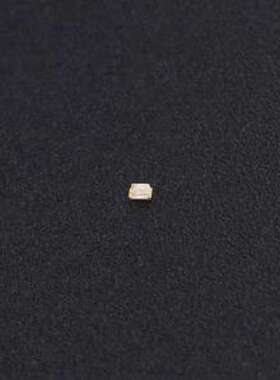 APHHS1005LQBC/D-V 发光二极管/LED APHHS1005LQBC/D-V 0402