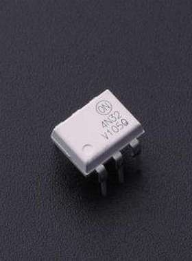 4N32VM 晶体管输出光耦 DC输入 隔离电压(rms):4170V DIP-6