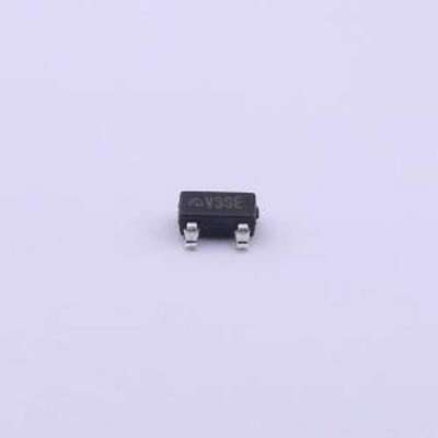 ME6209A50M3G 线性稳压器(LDO) 输入18V 输出5V 250mA SOT-23-3L