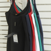 秋冬欧货毛衣内搭 女吊带背心加长性感收腰白绿红黑修身 打底纯棉