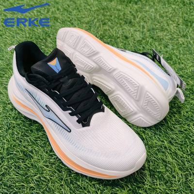 鸿星尔克云逸3.0透气跑鞋