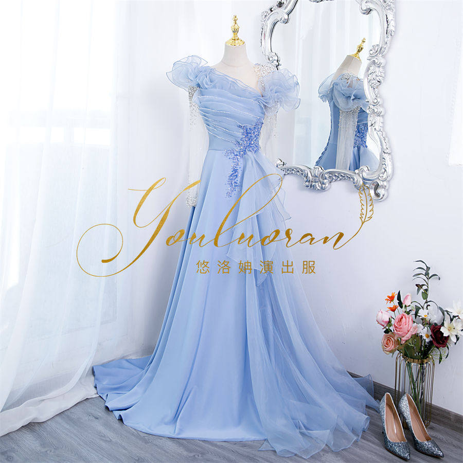 悠洛姌演出服实拍蓝色优雅纯色礼服主持人服装美声艺考表演演出服