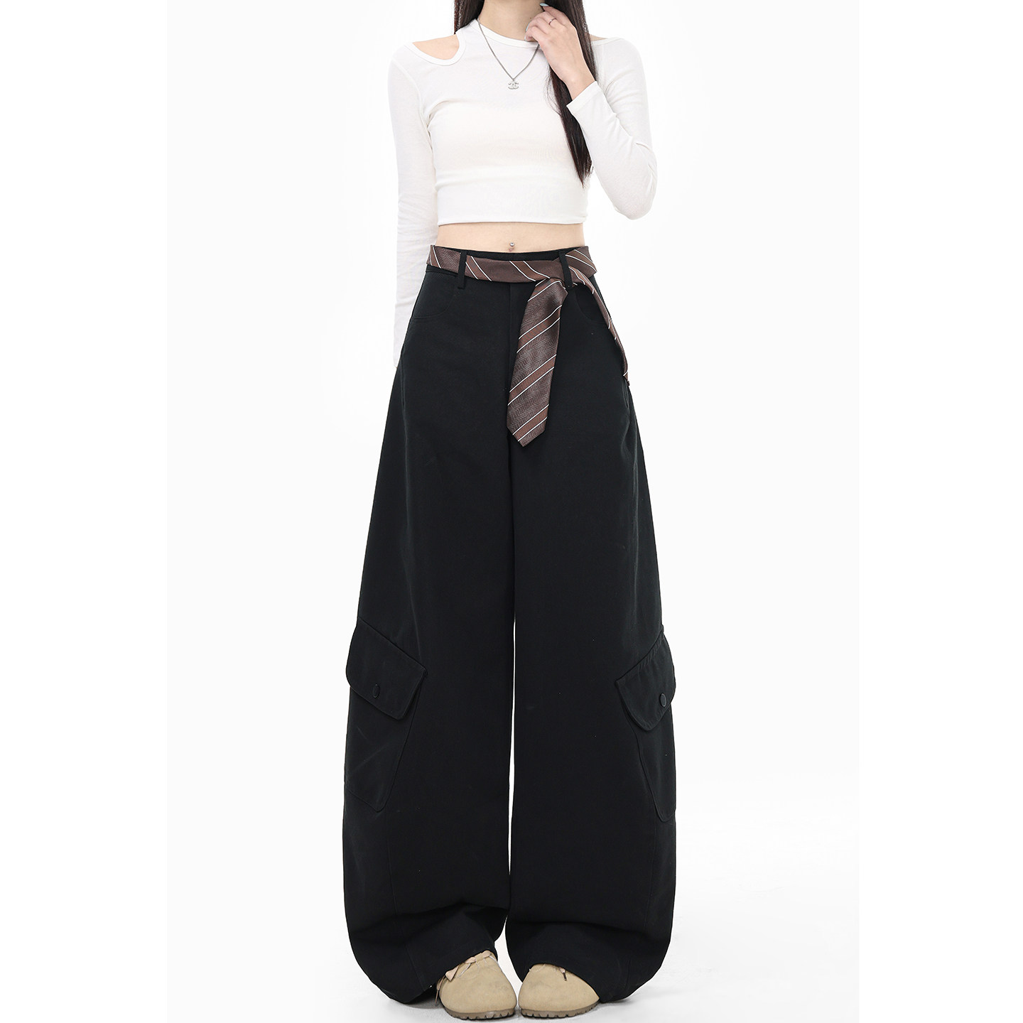 美式黑色弯刀阔腿牛仔裤女2025新款冬季多口袋宽松显瘦休闲工装裤,女装/女士精品,牛仔裤,淘宝优惠券,粉丝福利购,淘宝优惠卷