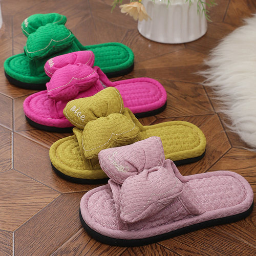 儿童不扰民四季家居拖鞋