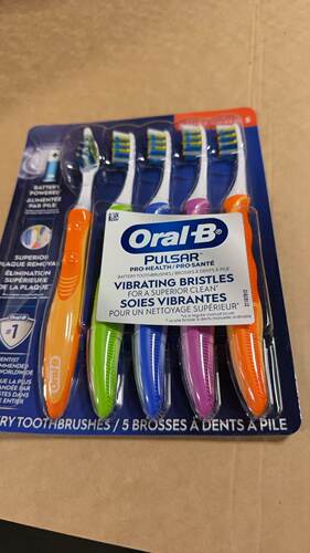 现货加拿大代购OralB/欧乐B电动牙刷一次性(每支可以用3-4月