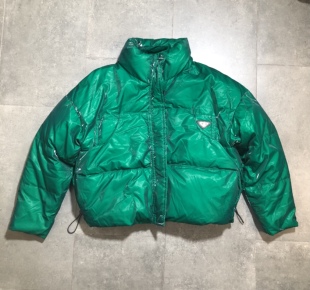 不退换亏本清货专柜翠绿短款羽绒服超美亮色/ 收货退运/瑕疵