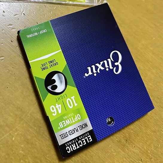 ​美国正品原装Elixir伊利斯电吉他弦19052 Optiweb薄膜包覆1046 - 实物图